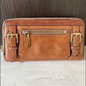 Michael Kors Leather Wallet Continental Zip Around